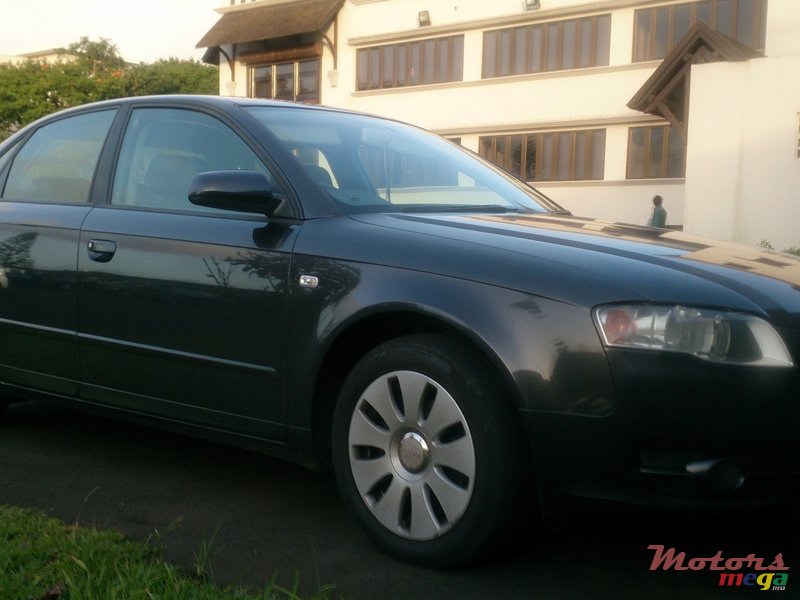 2008' Audi A4 1.6 photo #1