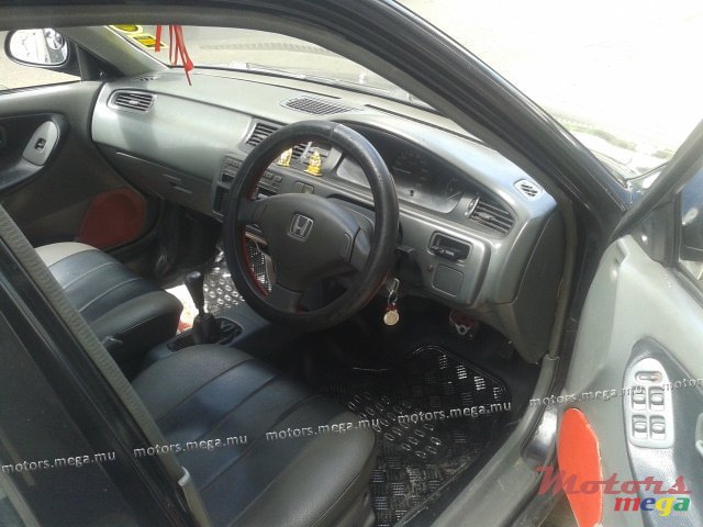 1994' Honda photo #2