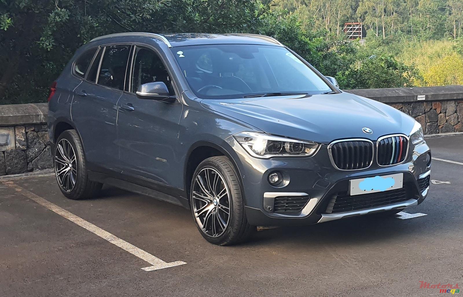 2017' BMW X1 photo #2