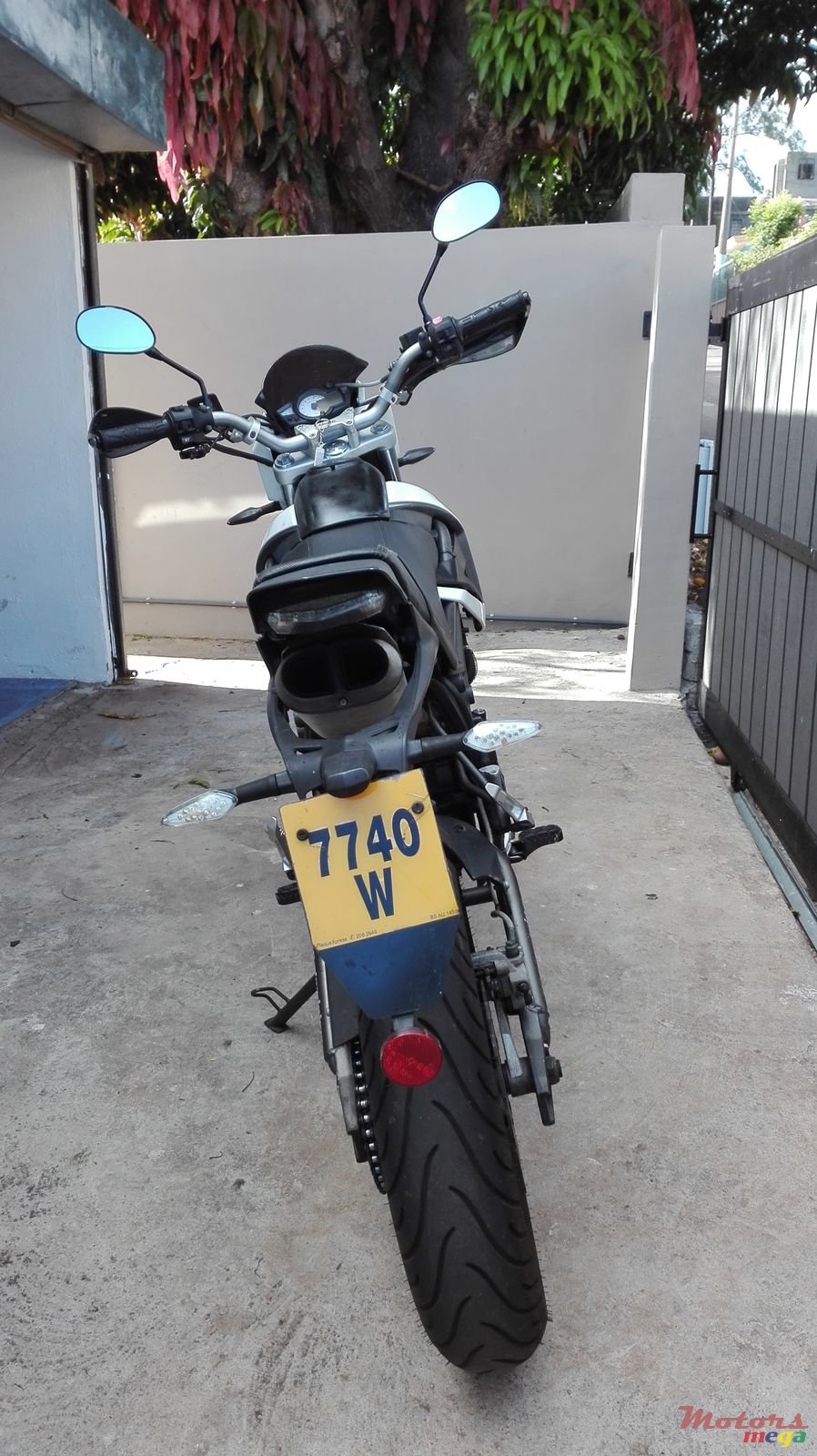 2011' Megelli photo #3