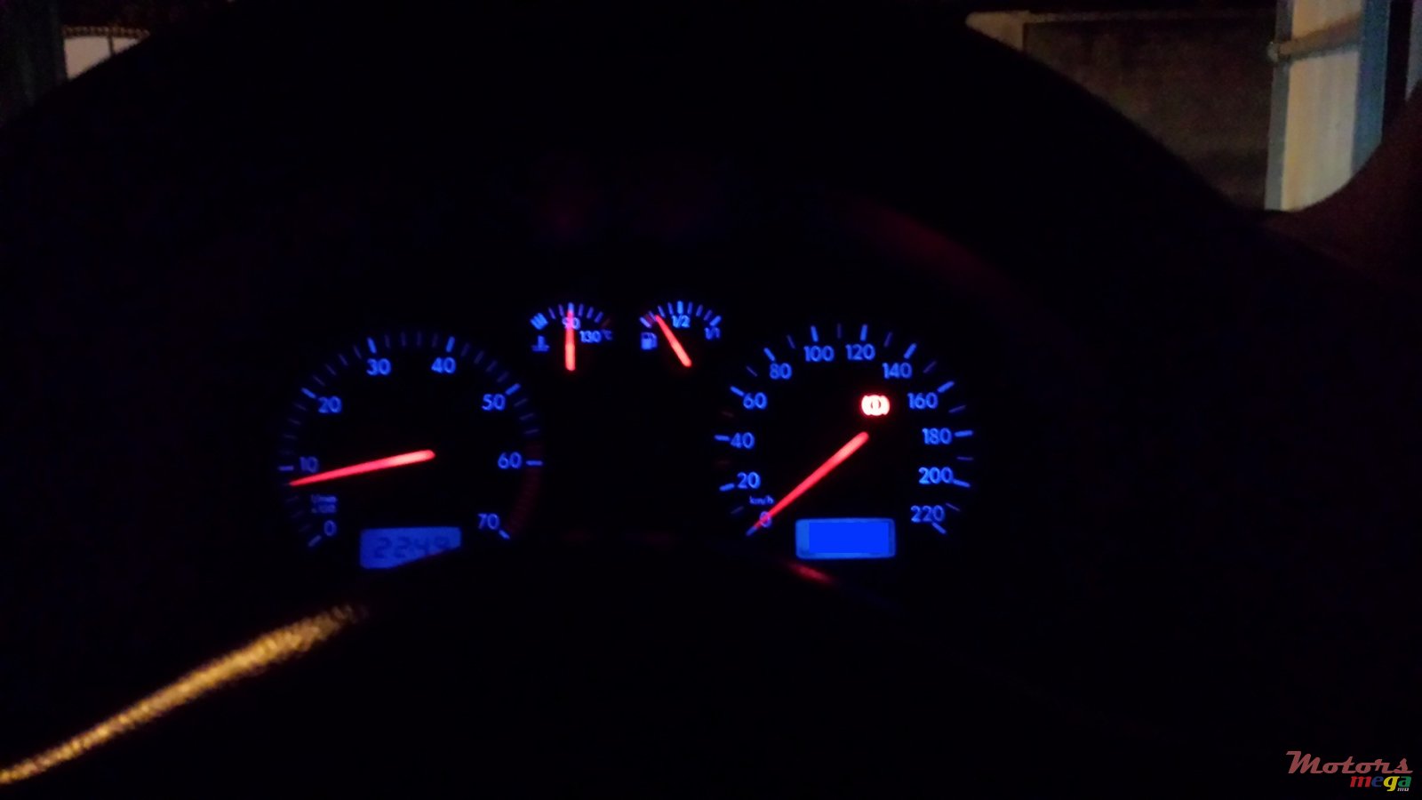 2001' Volkswagen Bora photo #2