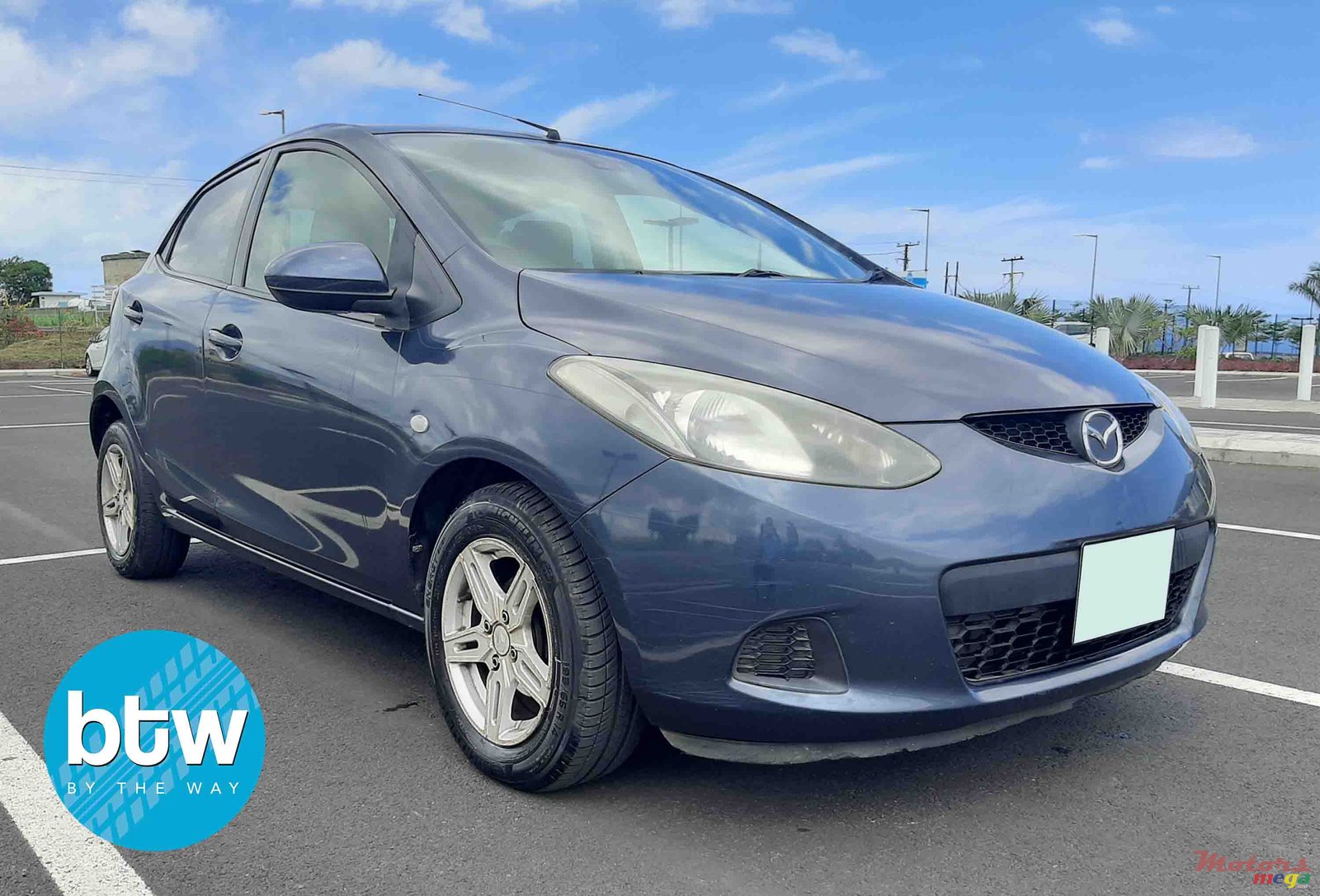 2010' Mazda Demio photo #1