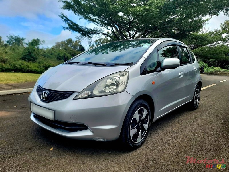 2010' Honda Fit photo #2