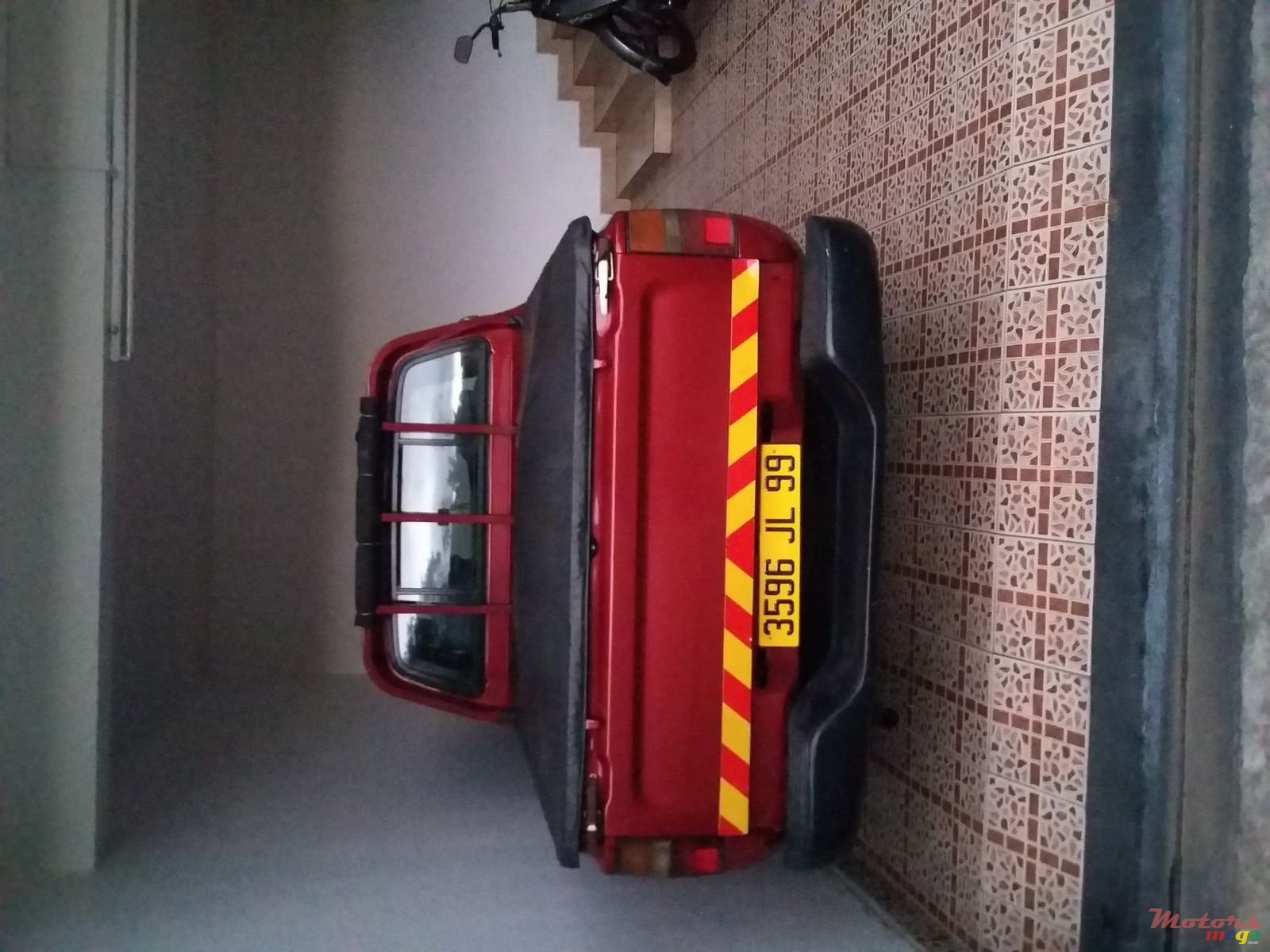 1999' Toyota Hilux photo #1