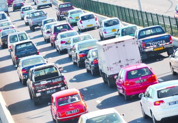 Trafic routier : 752 000 véhicules circulent à Maurice à février dernier
