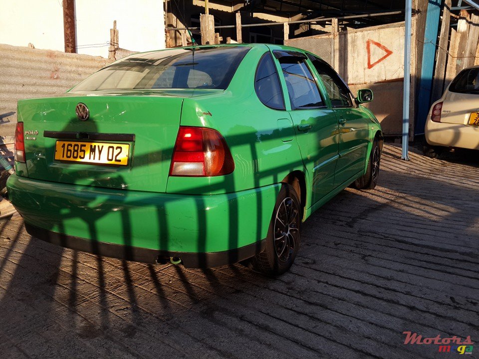 2002' Volkswagen Polo classic photo #7