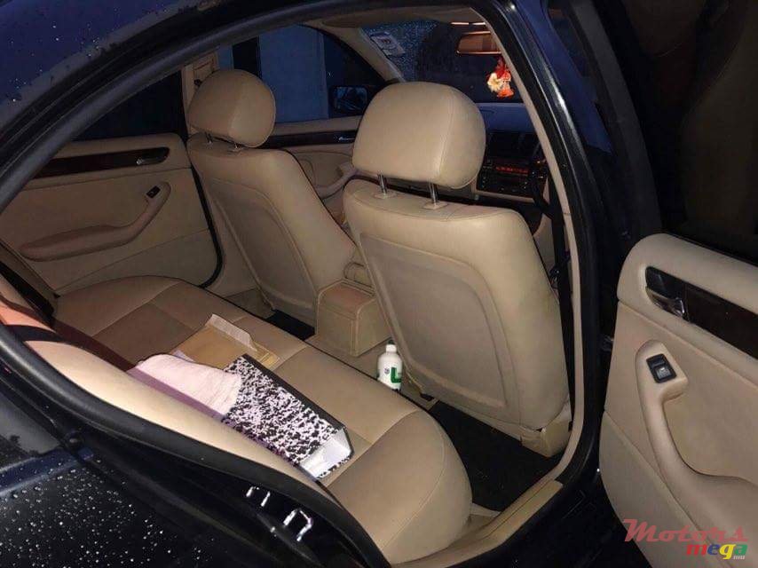 2004' BMW 3 Series E46 2000-2005 original photo #4