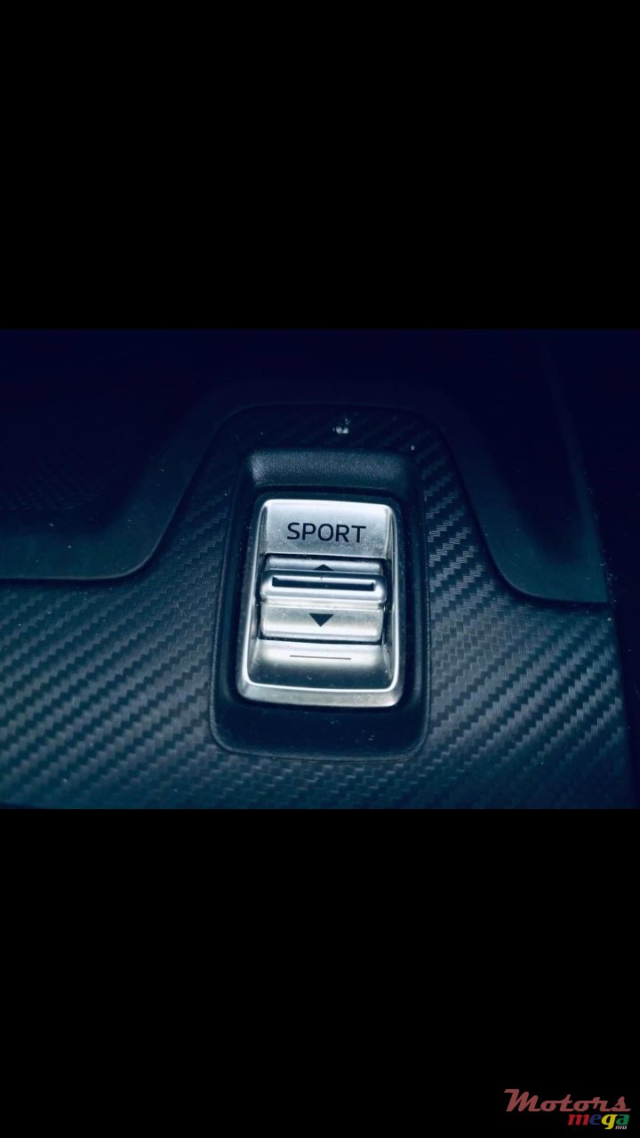 2017' Mazda 3 photo #5