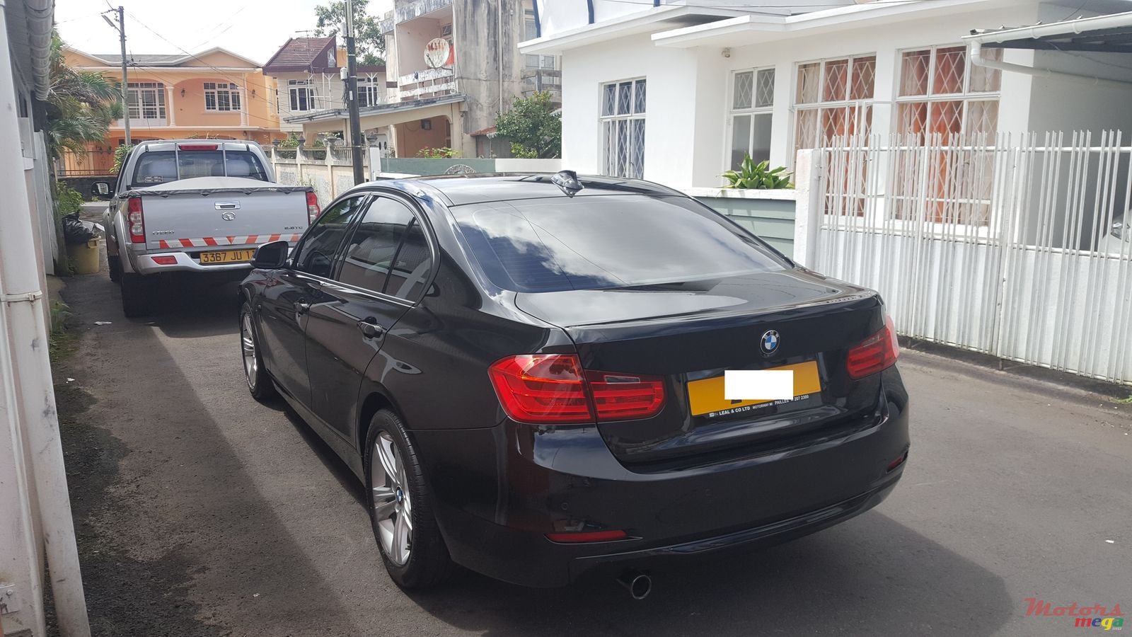 2012' BMW 316i photo #4