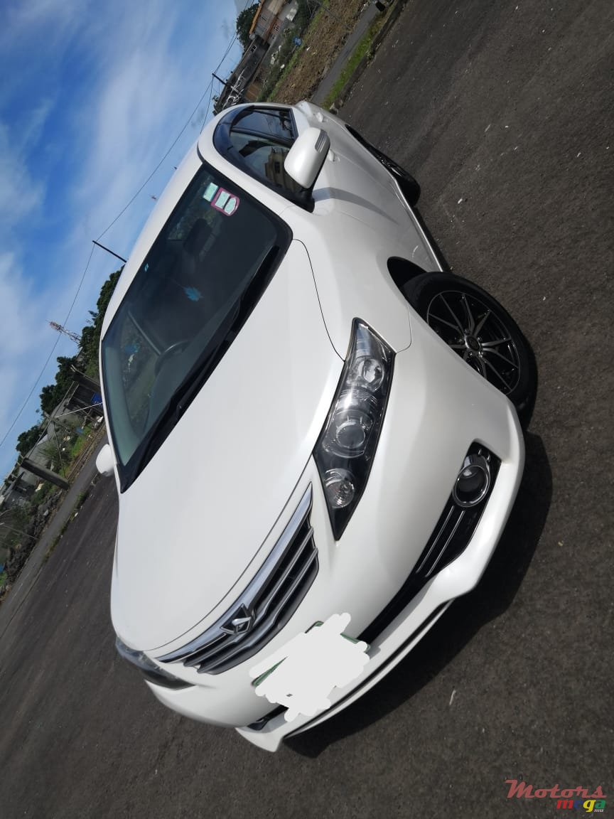 2012' Toyota Allion A15 1500cc photo #1