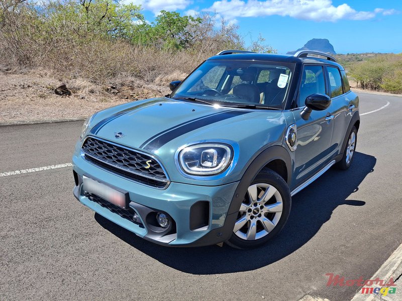 2021' MINI Countryman SE ALL4 Hybrid 1.5 photo #2