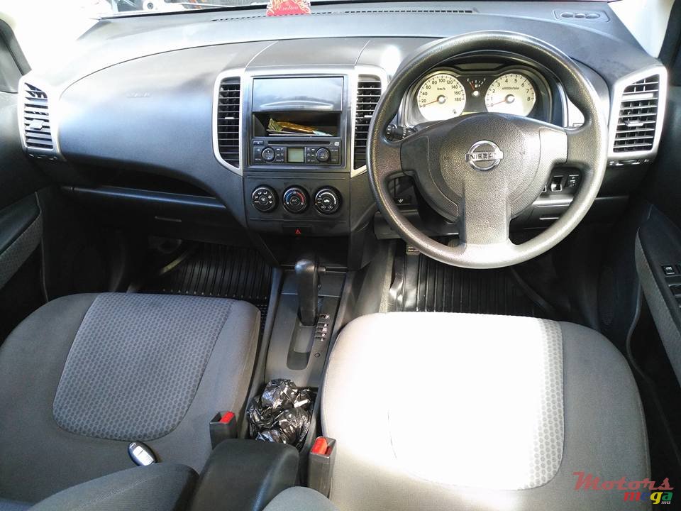 2012' Nissan Wingroad photo #5