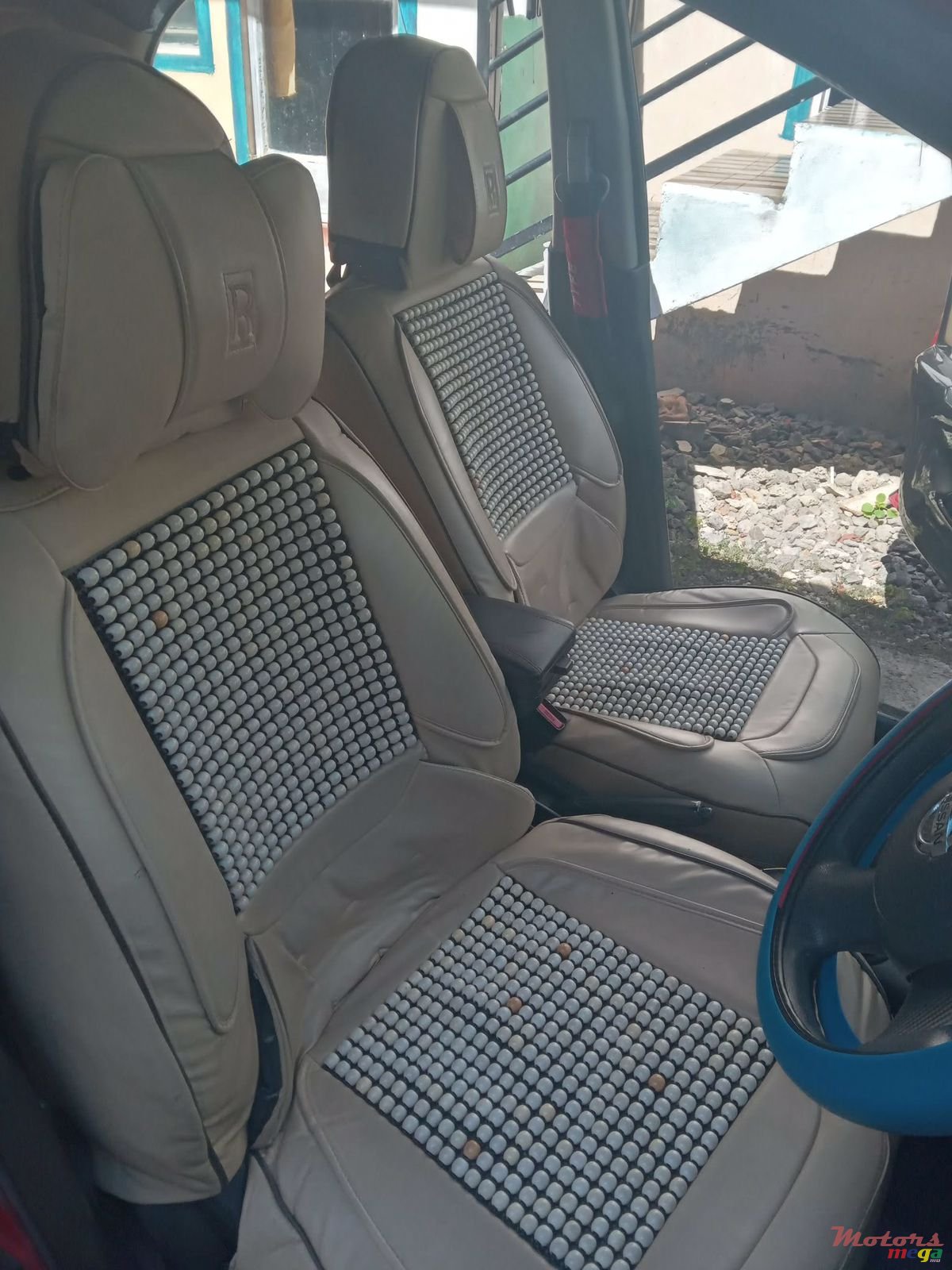 2011' Nissan March photo #2