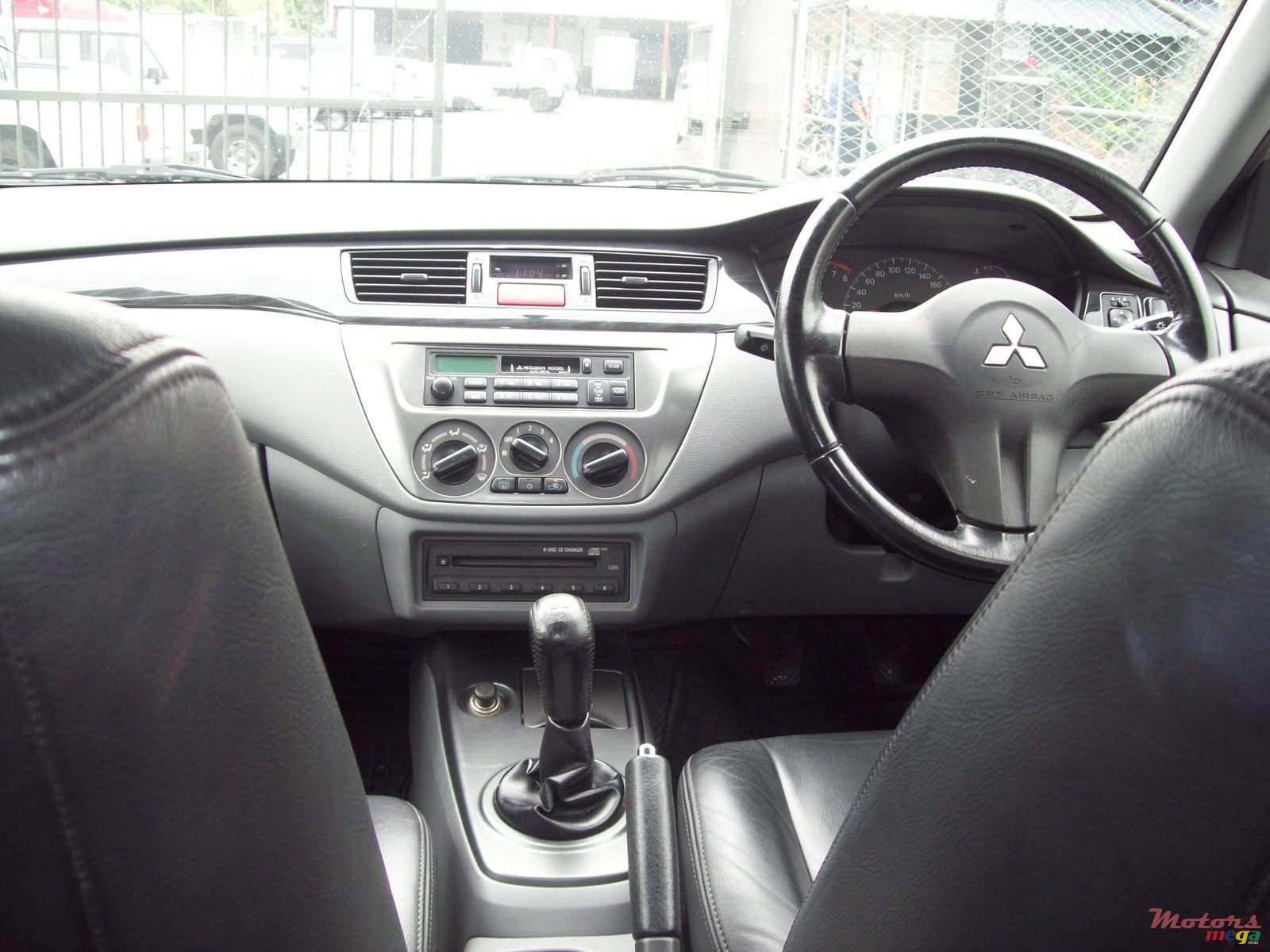 2009' Mitsubishi Lancer photo #4