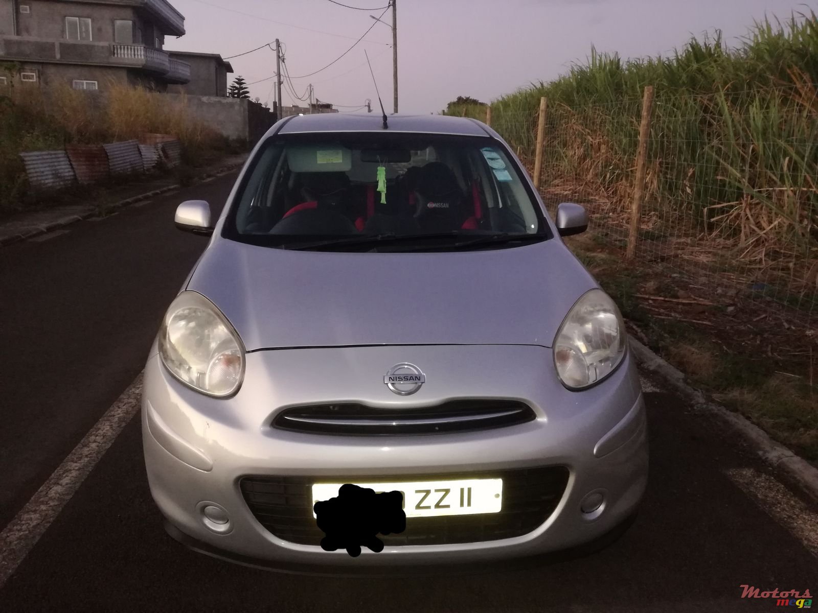 2011' Nissan March photo #2