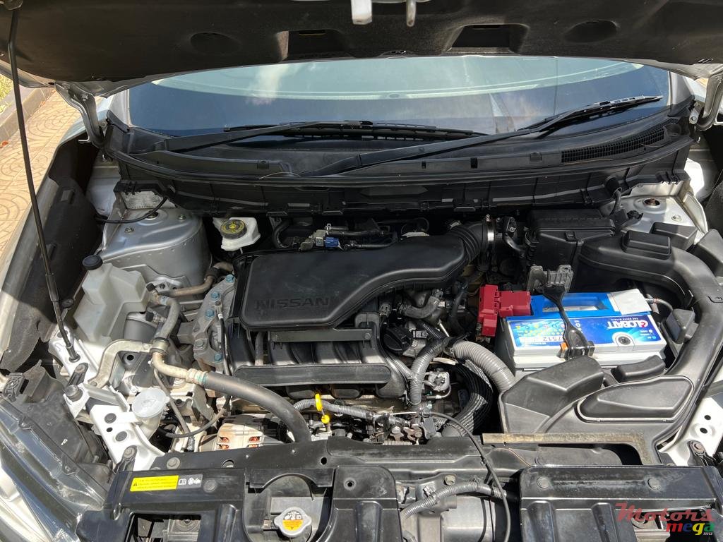 2015' Nissan X-Trail photo #7