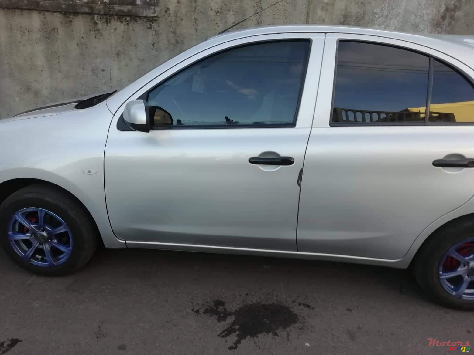 2014' Nissan March photo #4