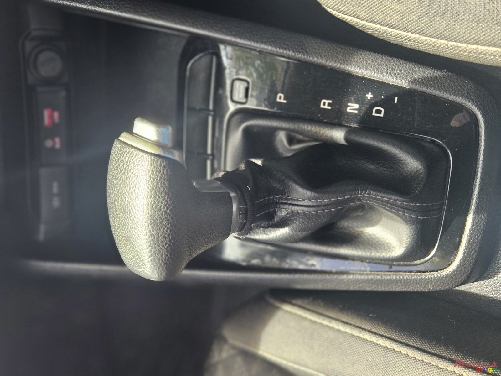 2017' Kia Rio photo #3