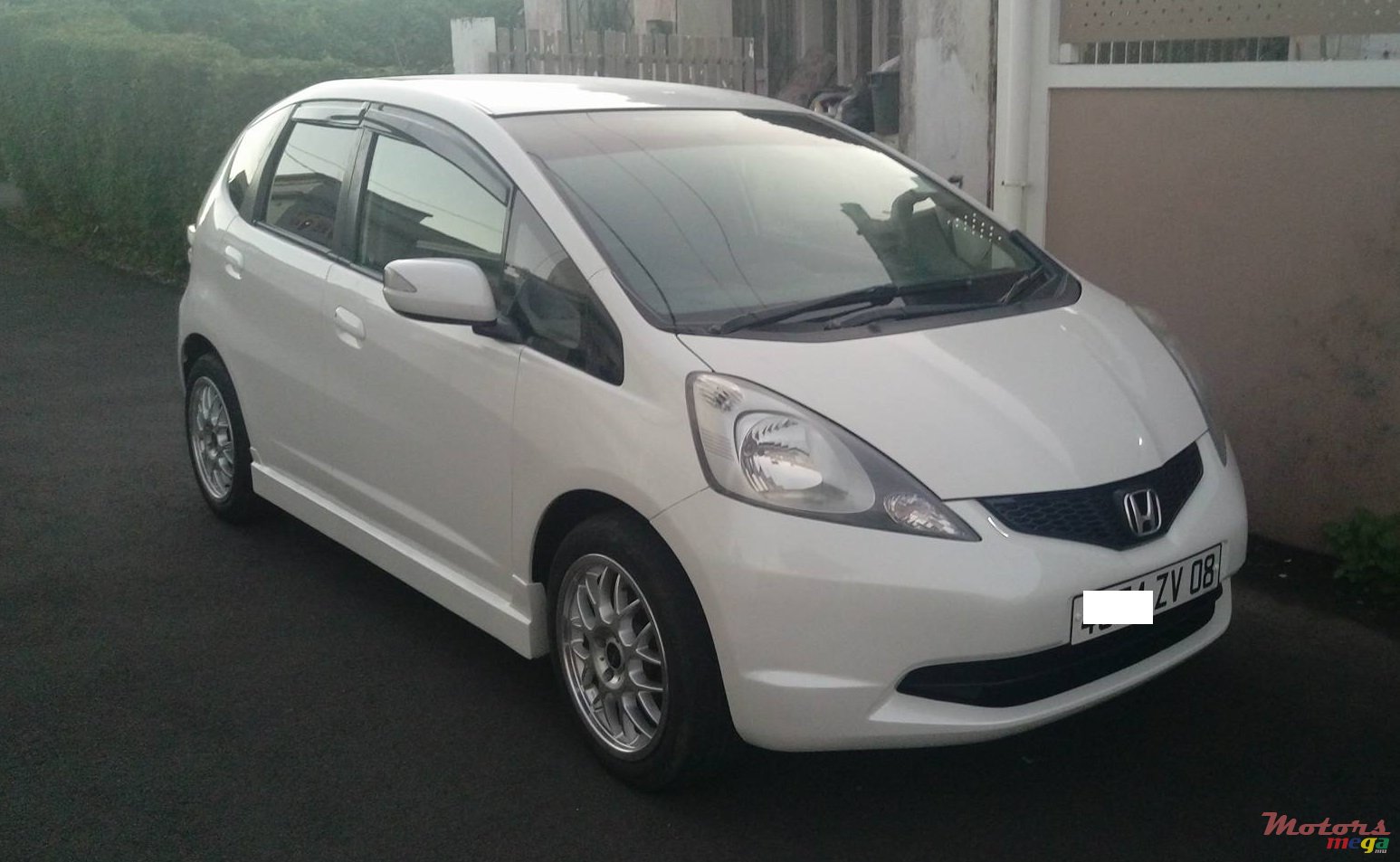 2008' Honda Fit photo #1