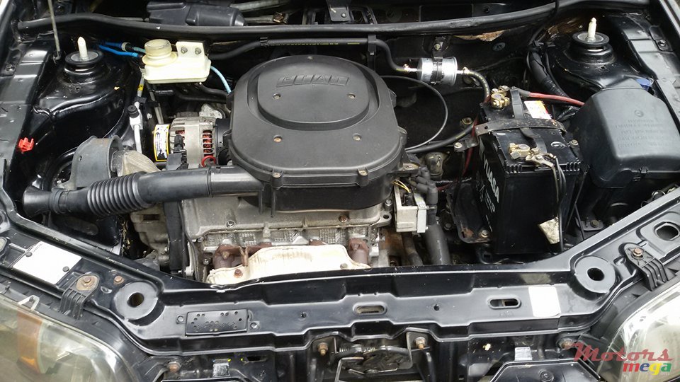 2002' Fiat Punto photo #7