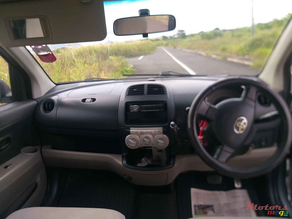 2005' Toyota Paseo Automatic photo #2