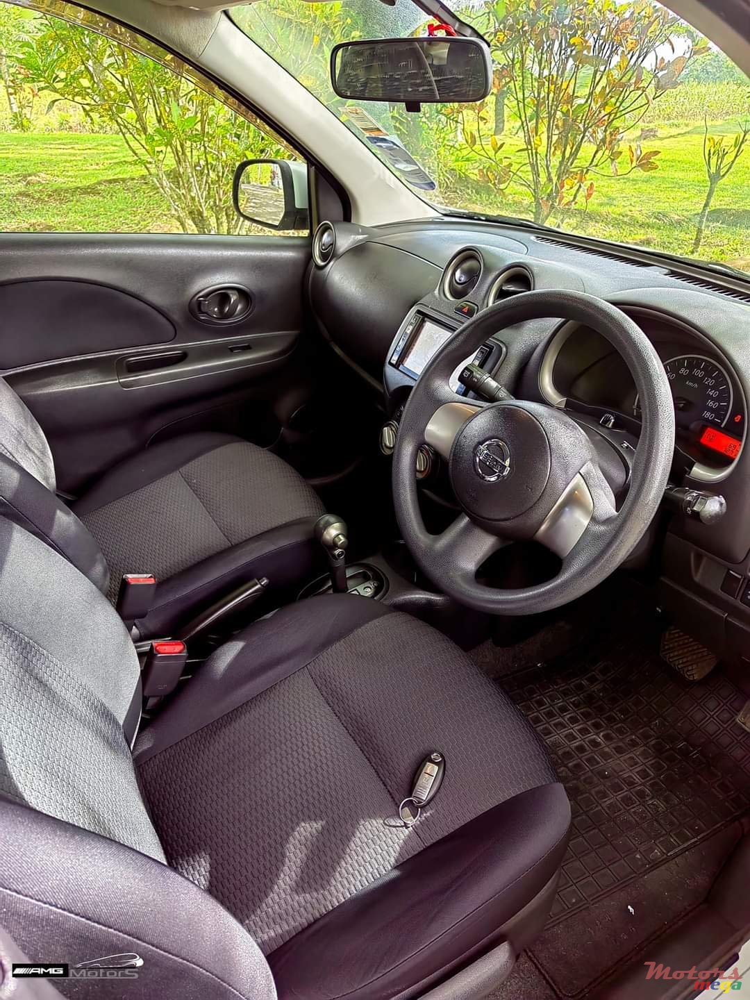 2011' Nissan Micra Ak13 photo #5