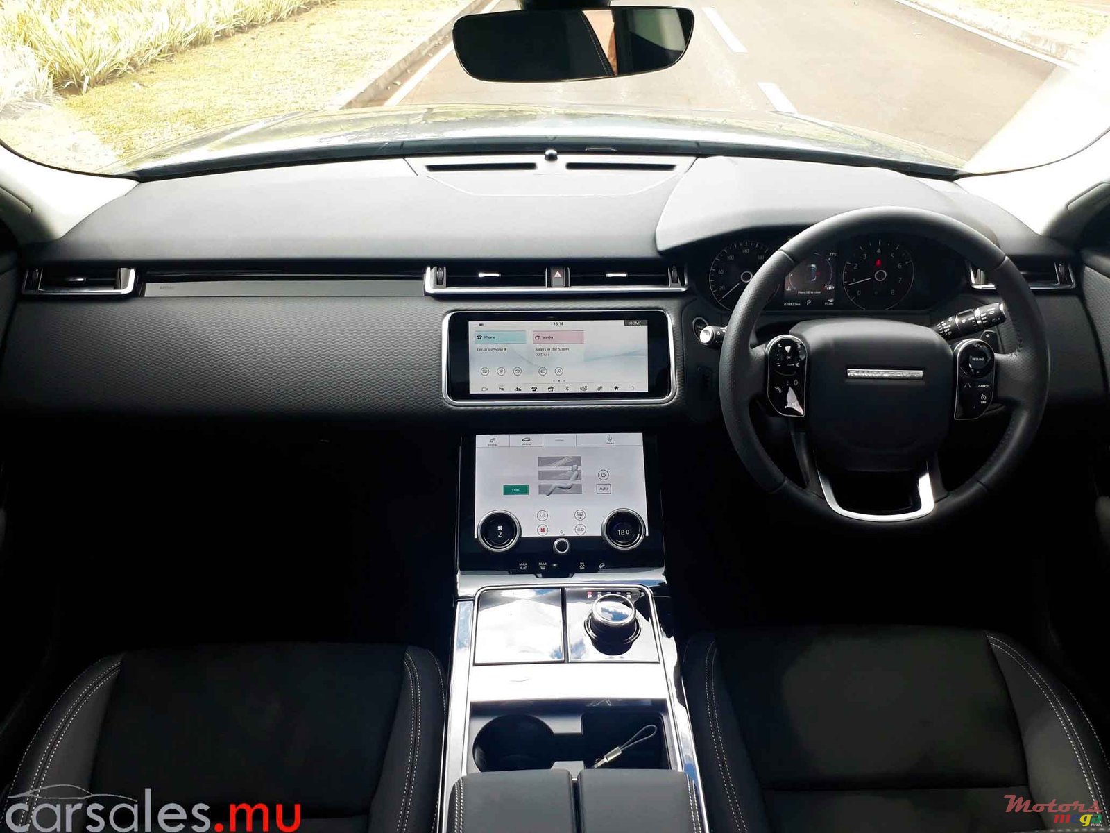 2019' Land Rover Range Rover Velar P250 photo #6