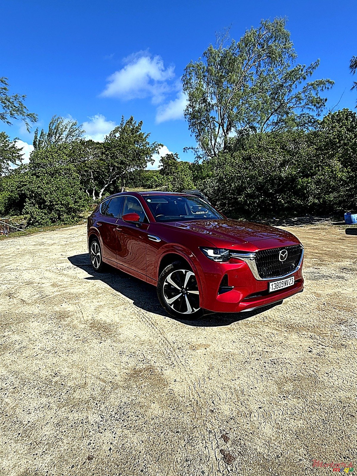 2023' Mazda CX-60 photo #3