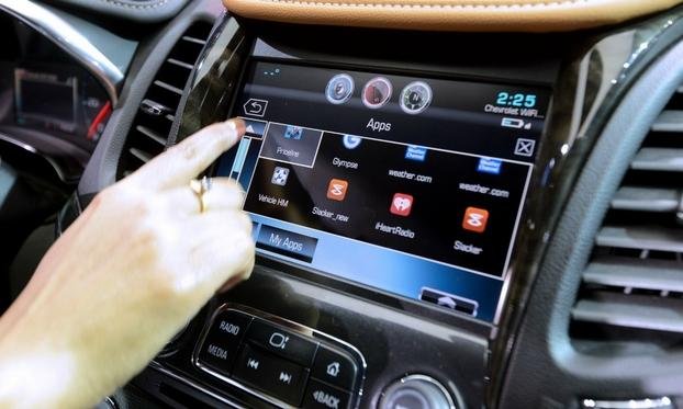 All New EU Cars Will Need Emergency Call Technology from 2018
