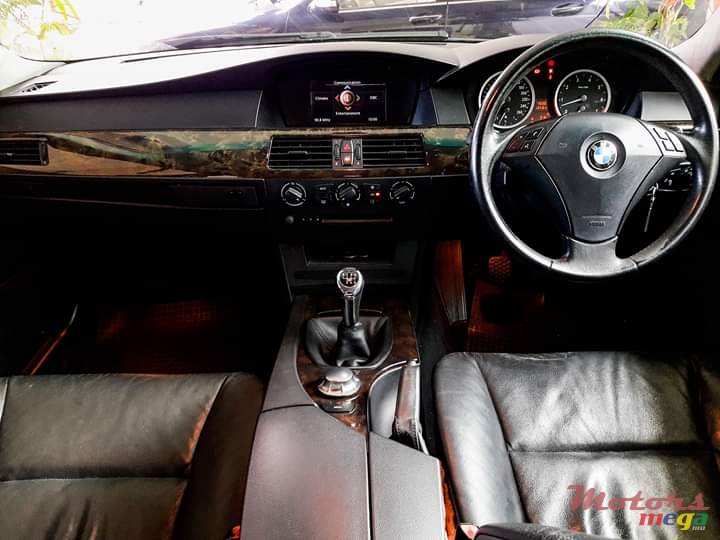 2004' BMW 5 Series photo #4