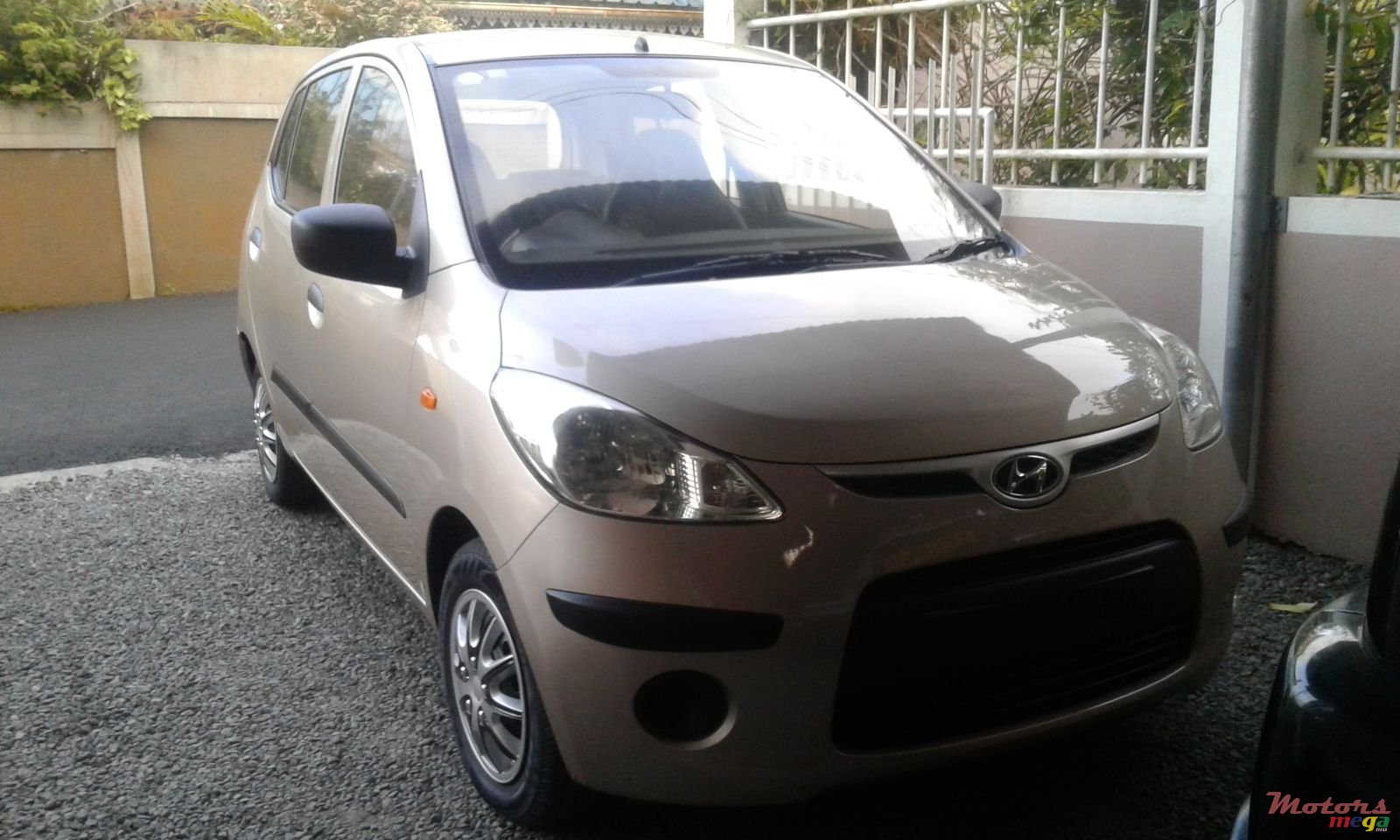 2010' Hyundai i10 photo #2