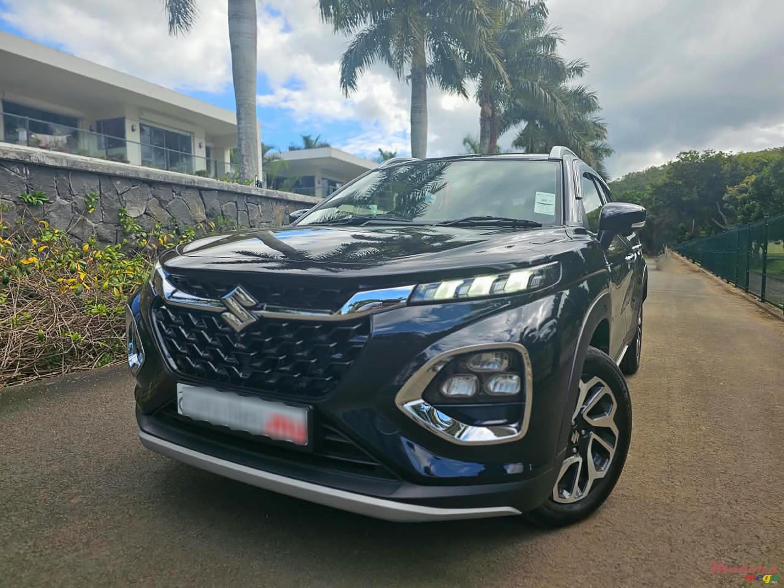 2025' Suzuki Fronx GLX 1.5 photo #1
