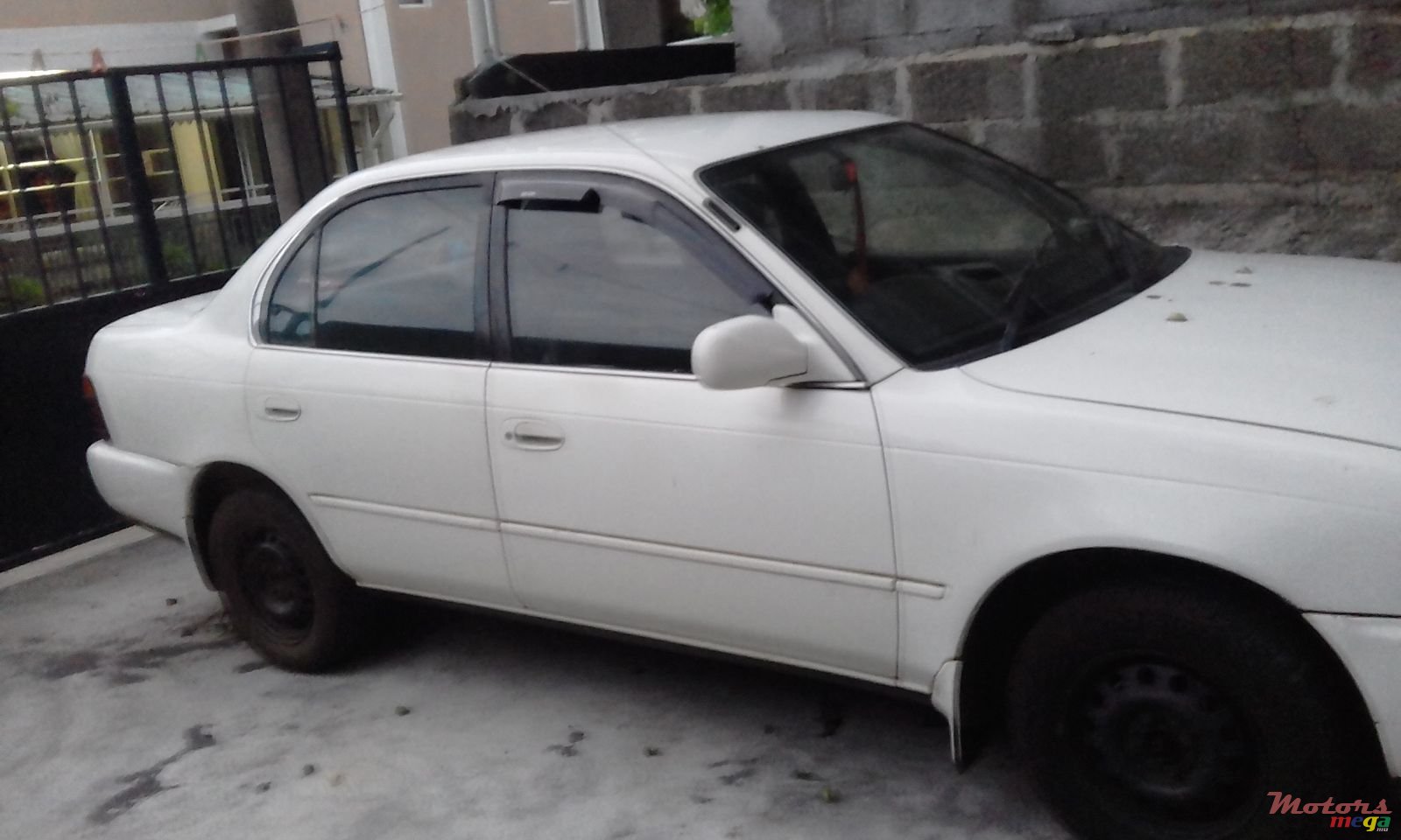 1993' Toyota photo #2