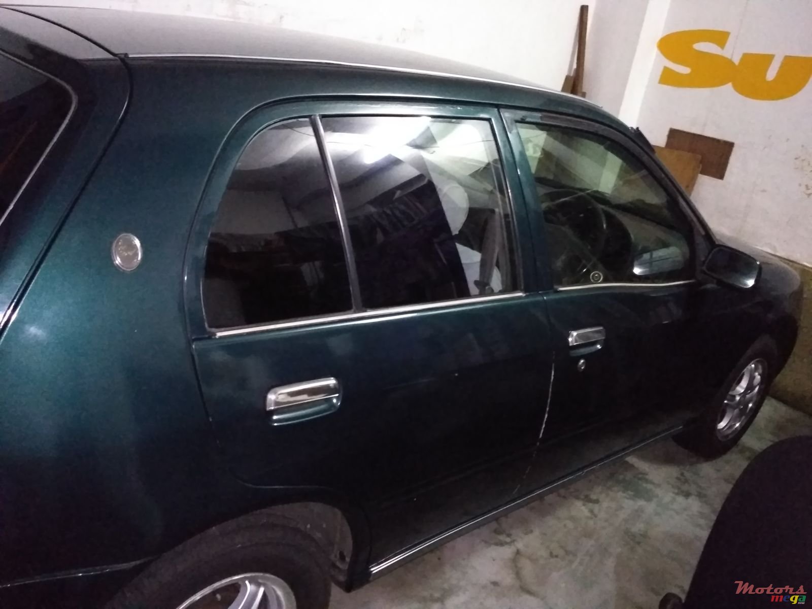 1997' Toyota Starlet Carat photo #6