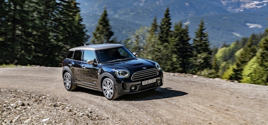 2021 MINI Countryman Facelift Revealed With Small Styling Changes, JCW Incoming
