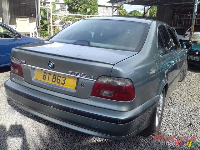 2001' BMW 525 photo #5