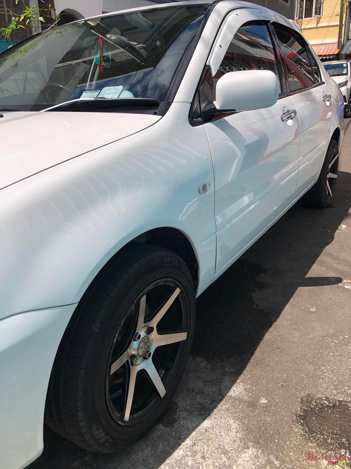 2006' Mitsubishi Lancer photo #7