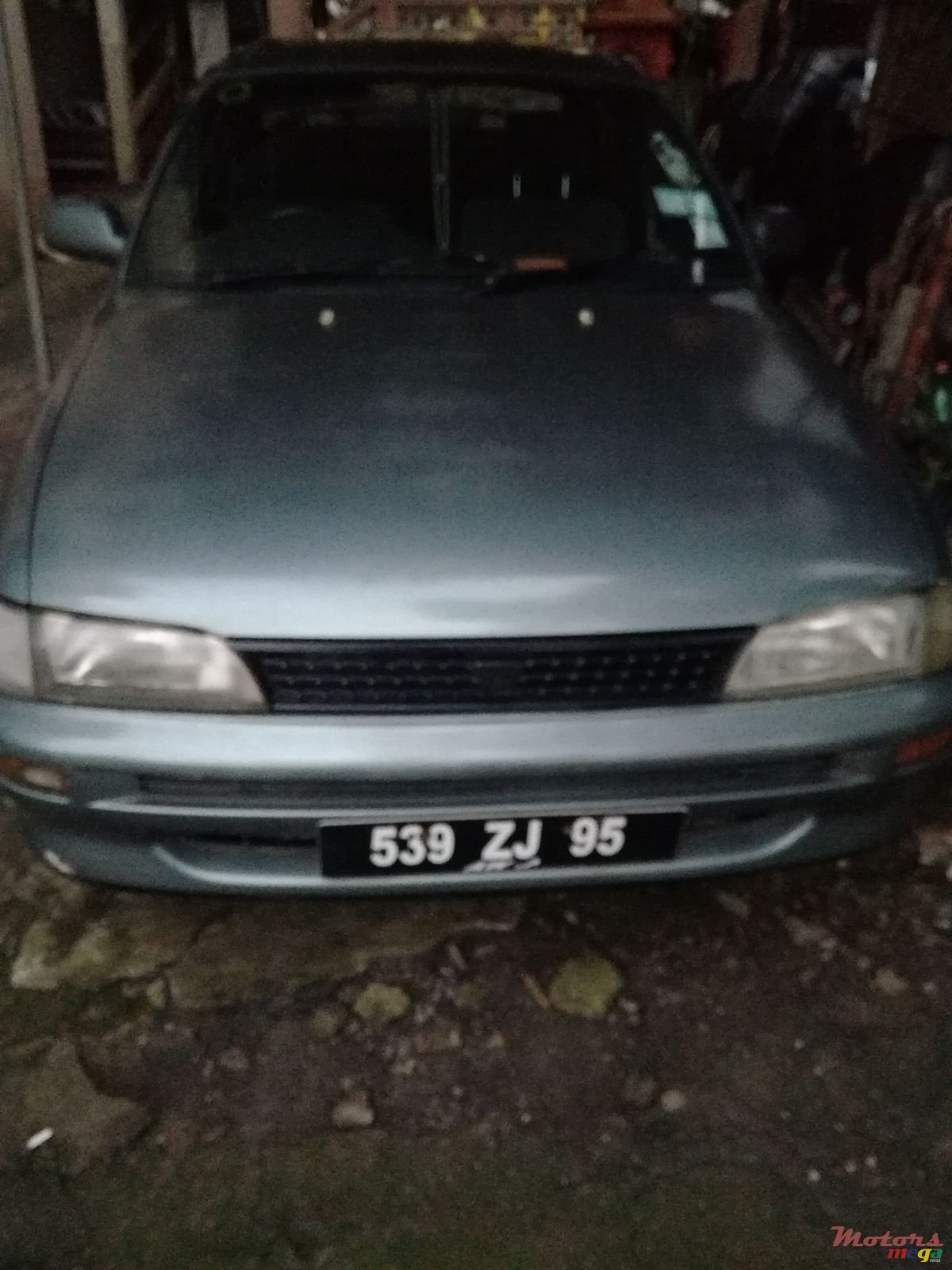 1995' Toyota Corolla photo #2