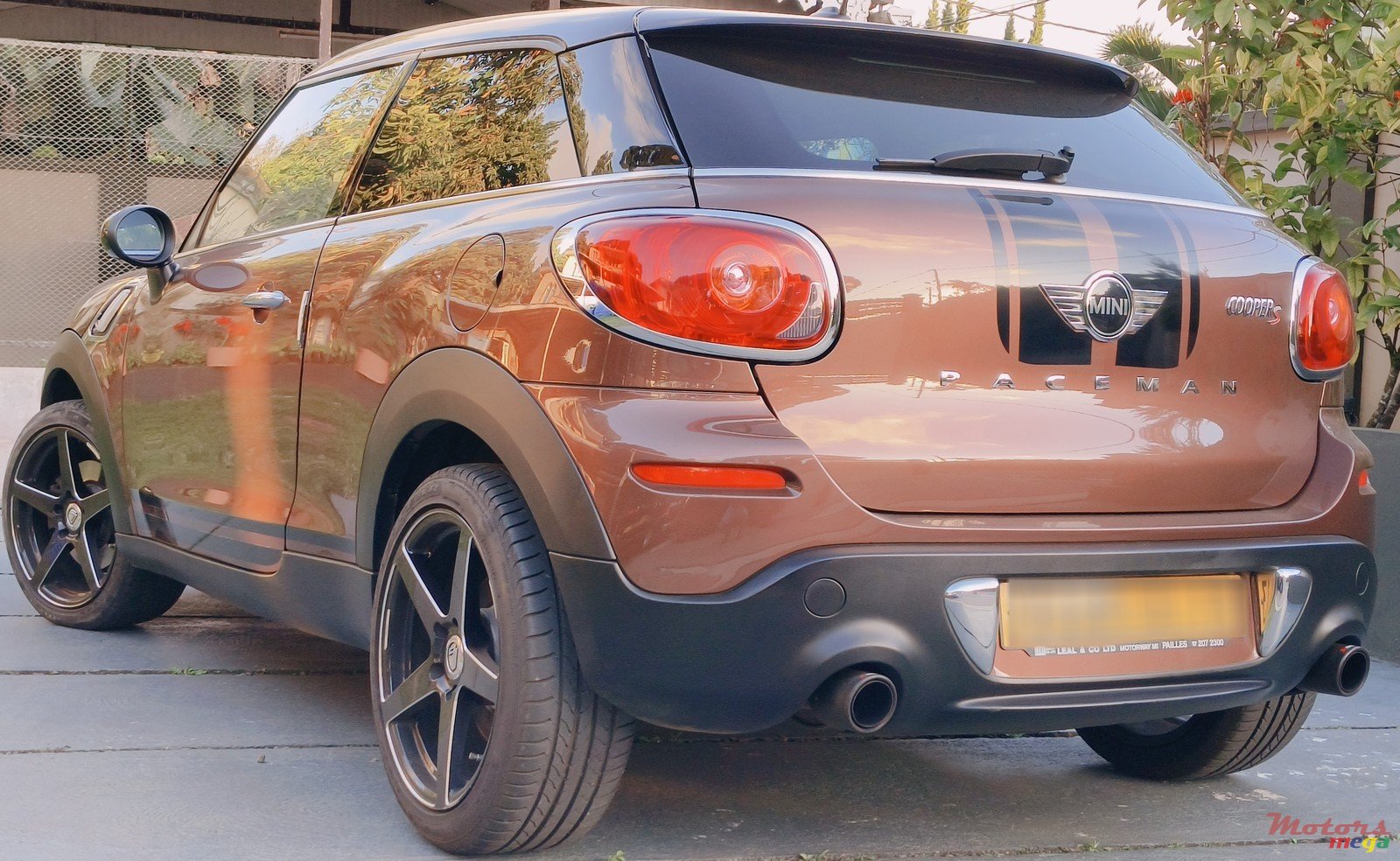 2013' MINI Cooper S photo #2