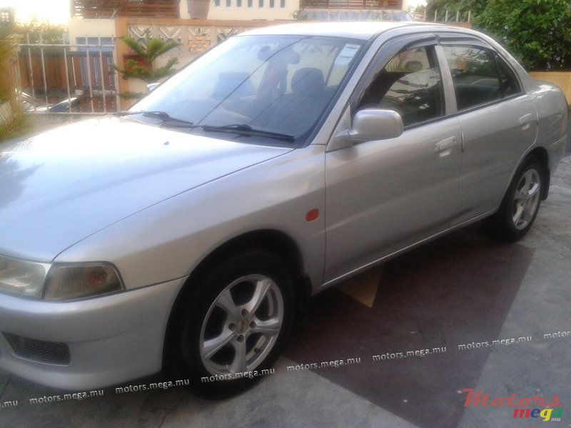 1998' Mitsubishi photo #1