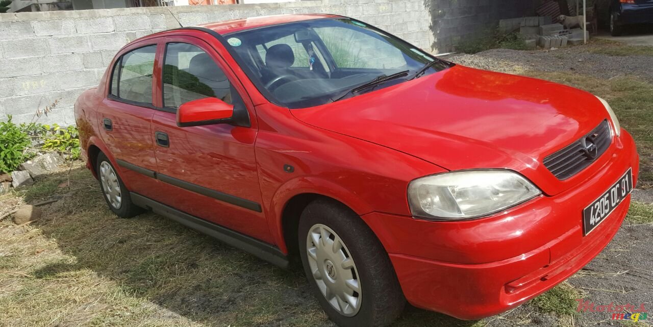 2001' Opel Astra photo #2