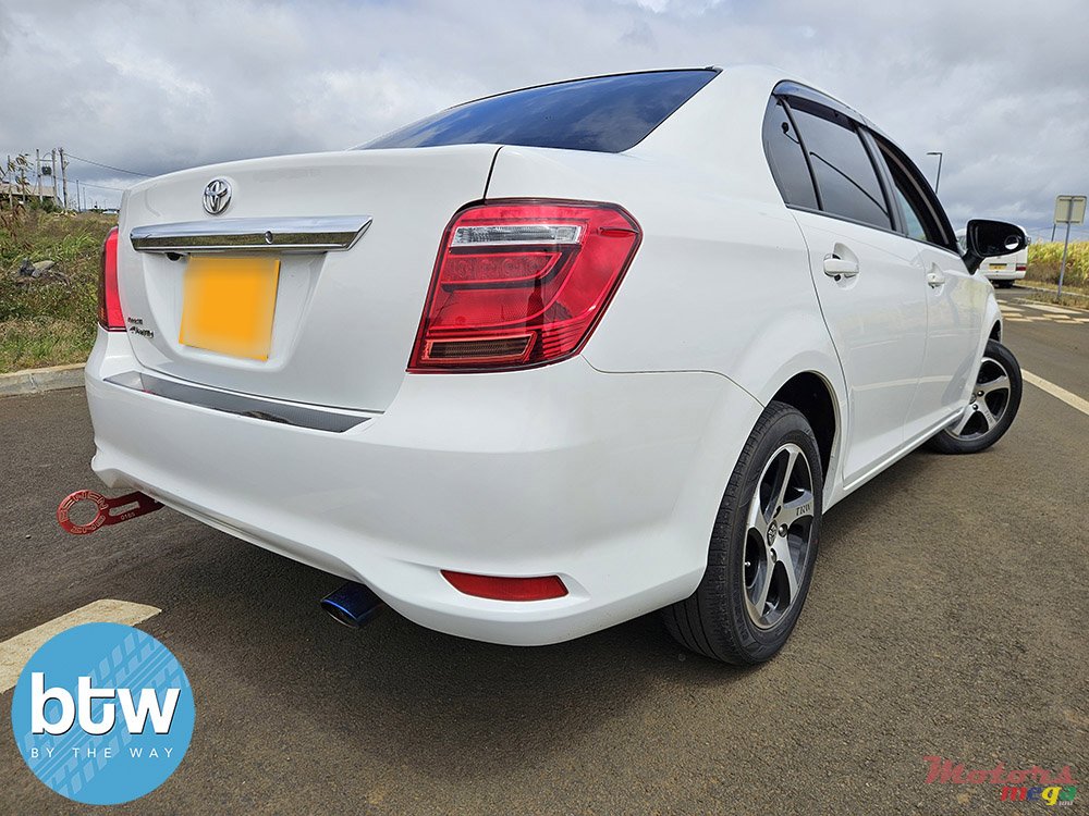 2019' Toyota Axio photo #4