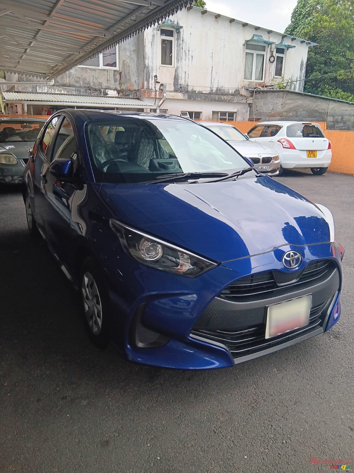 2021' Toyota Yaris photo #2