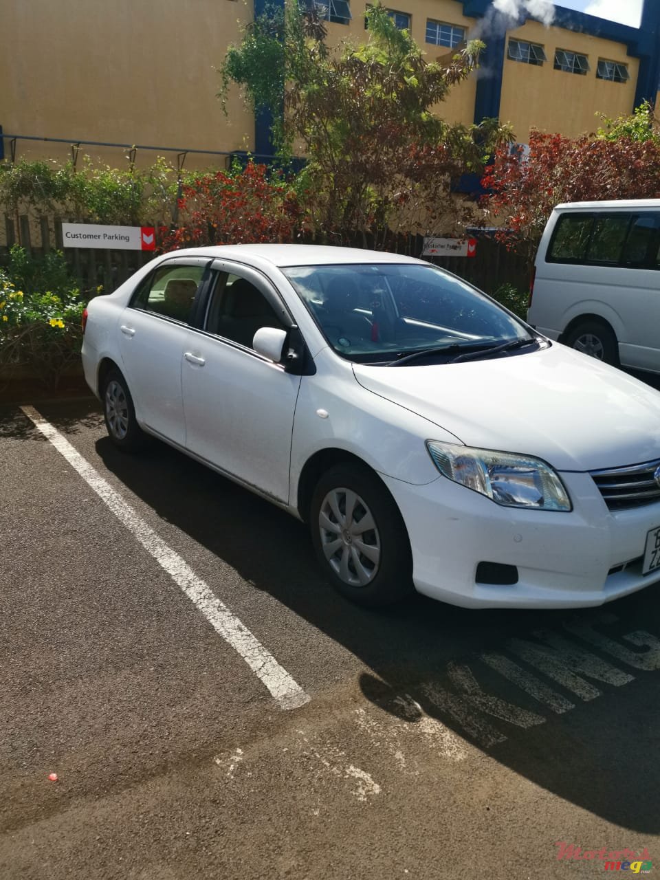 2011' Toyota Axio photo #1