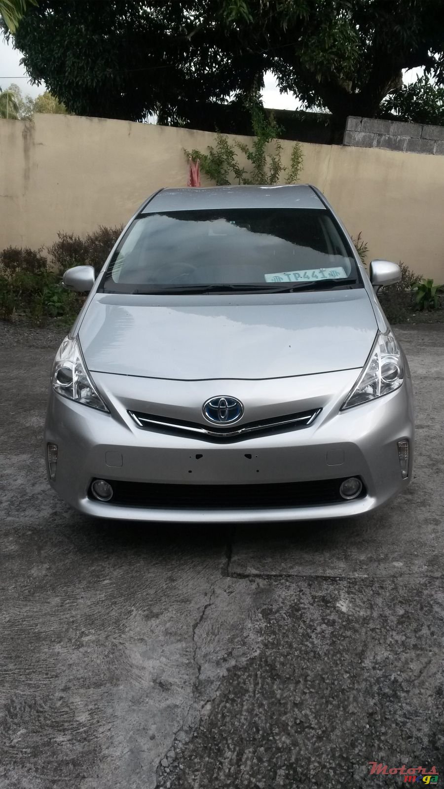 2013' Toyota Prius photo #1