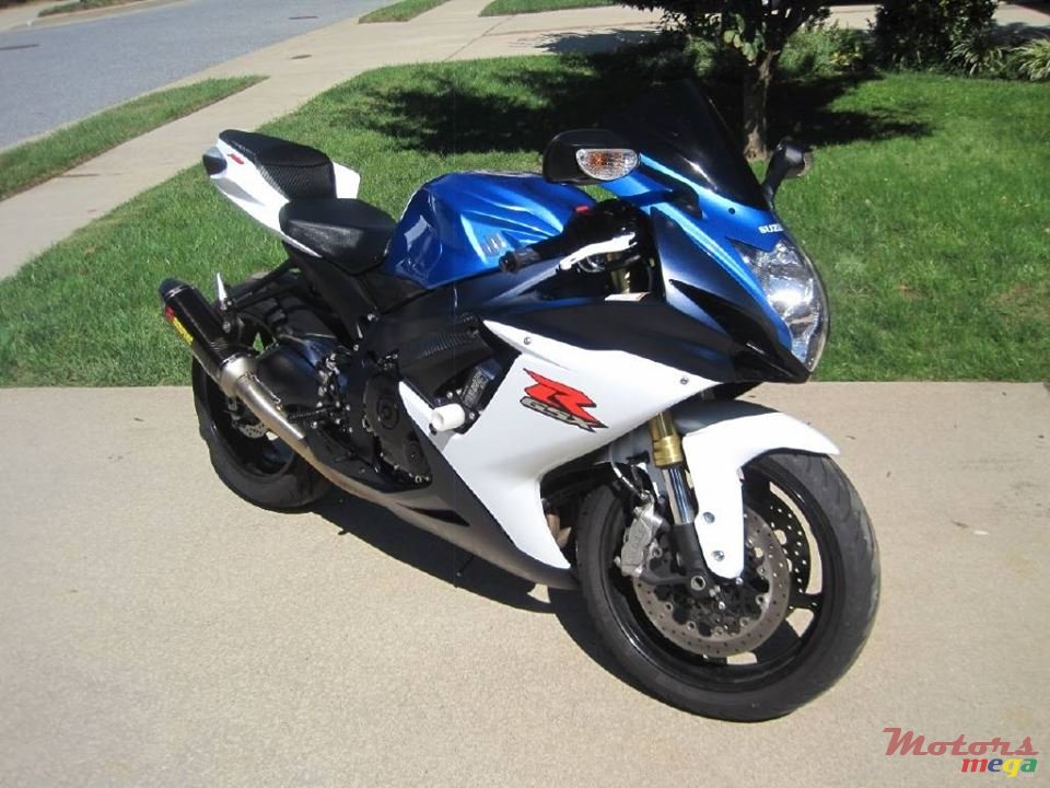 2013' Suzuki photo #1