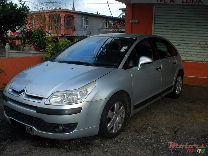 2005' Citroen C4 photo #2