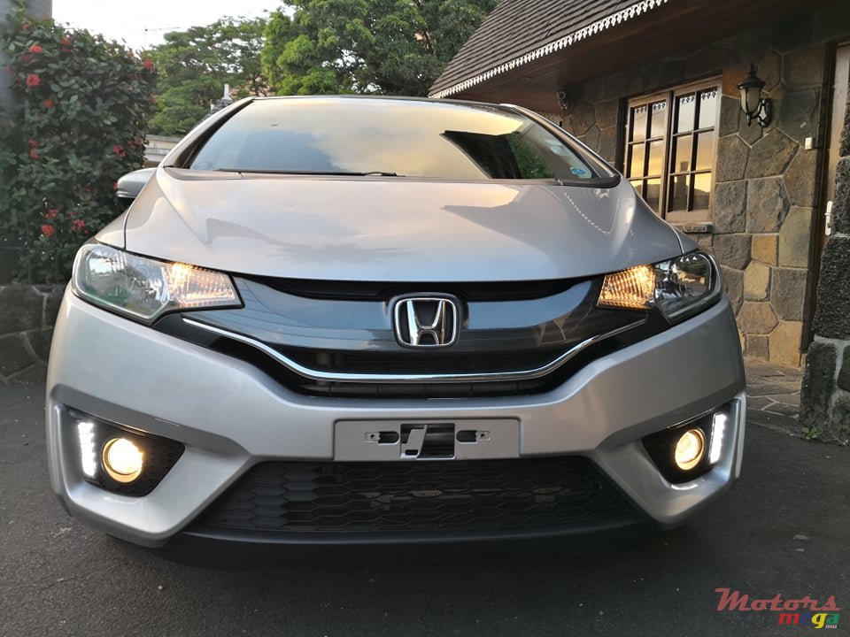 2013' Honda Fit photo #1