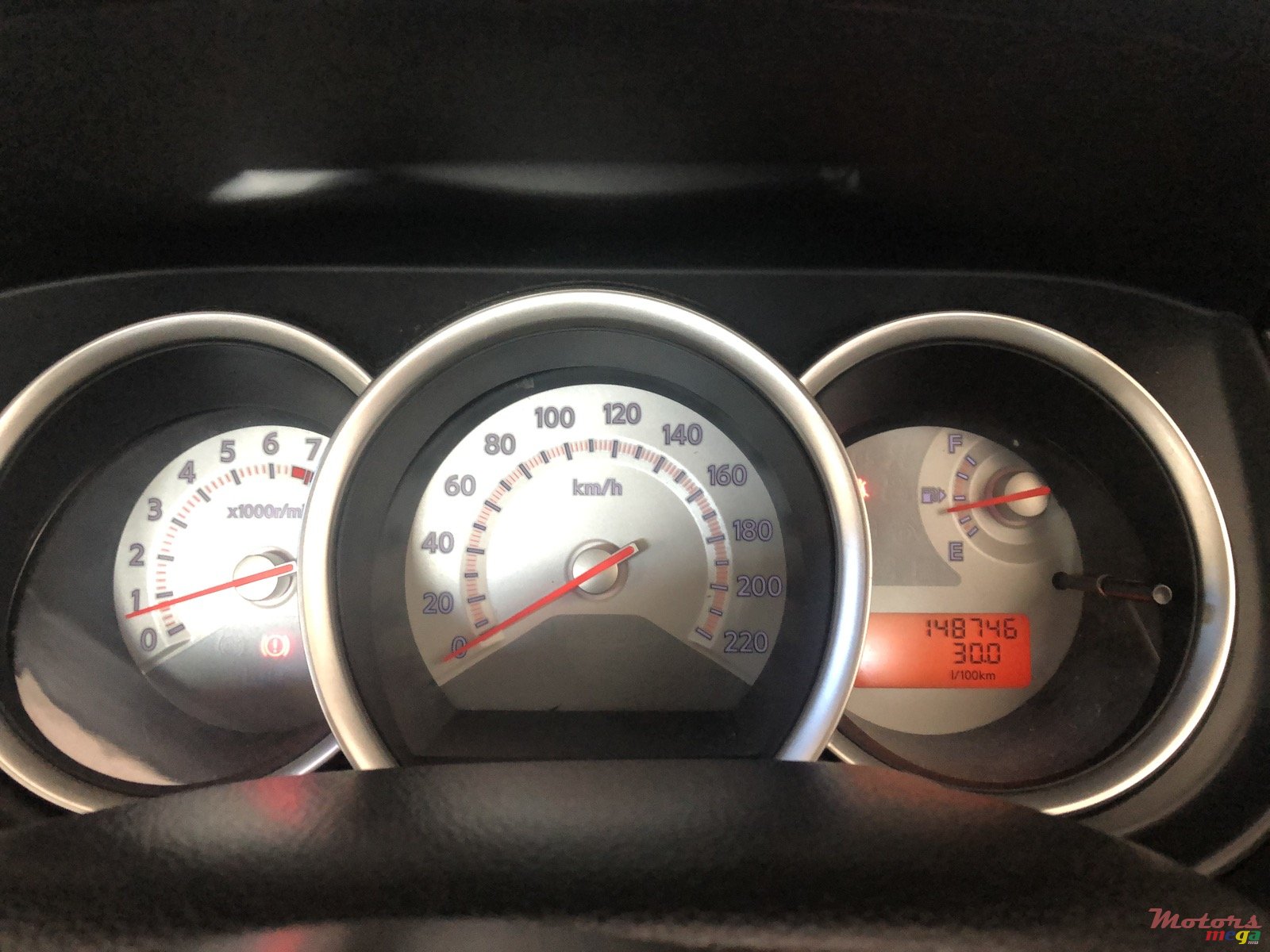 2009' Nissan Tiida photo #4