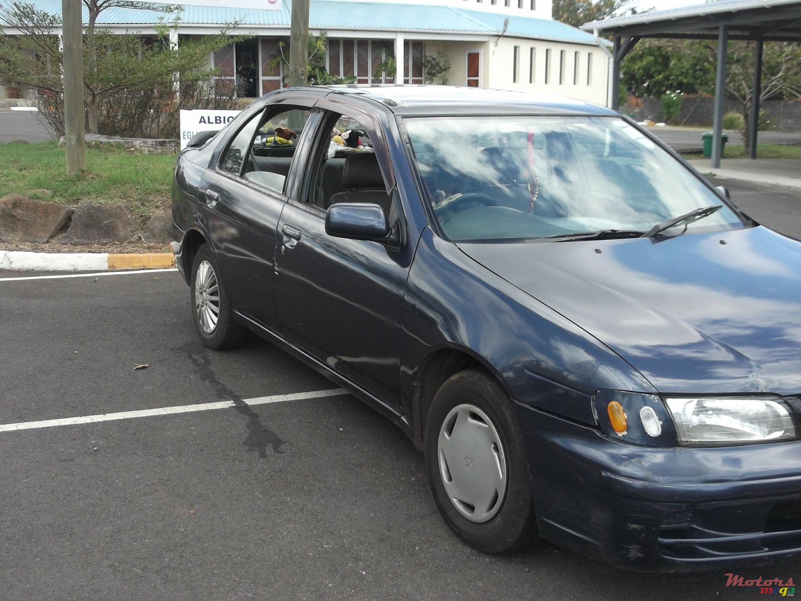 1998' Nissan Pulsar photo #4